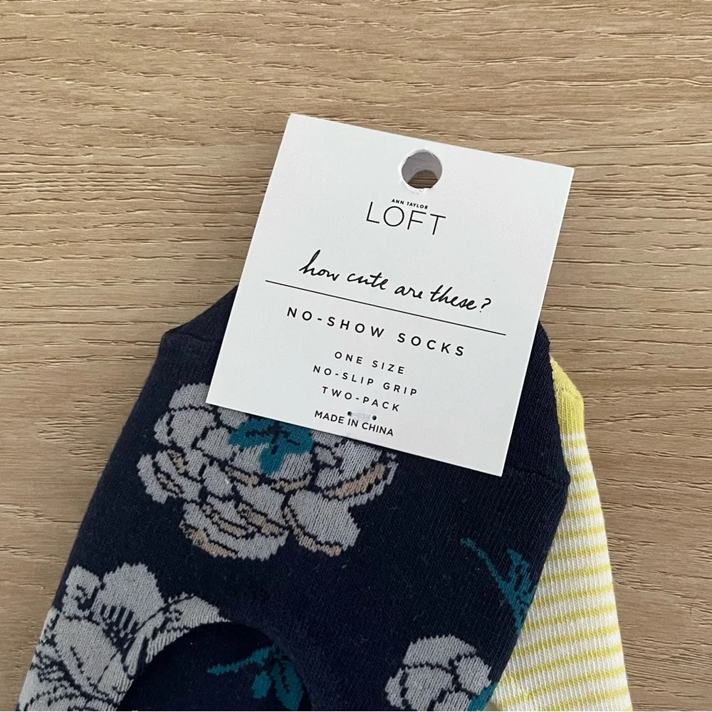 LOFT 4 Pair No-Show Socks Spring Floral Stripes Geometric